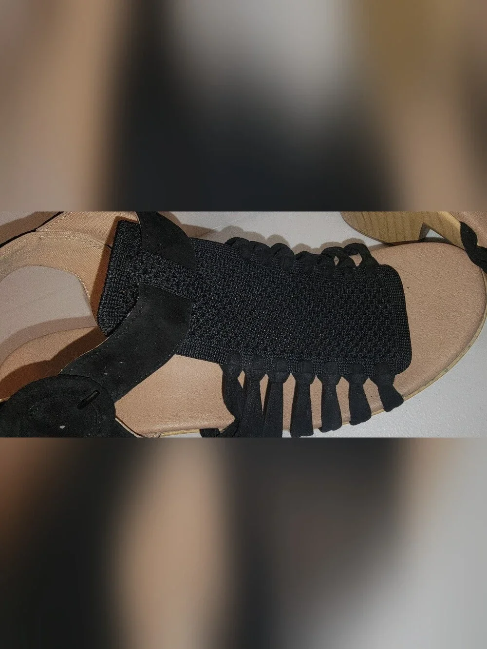 DR. SCHOLLS 